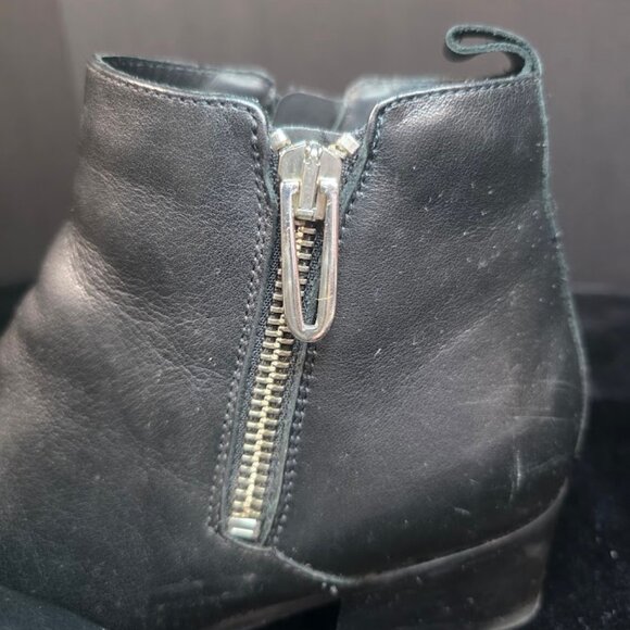 Aquatalia Fantina Weatherproof Bootie, Black Leather Ankle Boots 6.5 - Picture 7 of 12